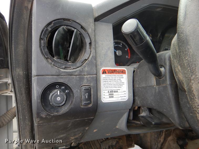 image for item DE0157 2012 Ford F550 Super Duty bucket truck