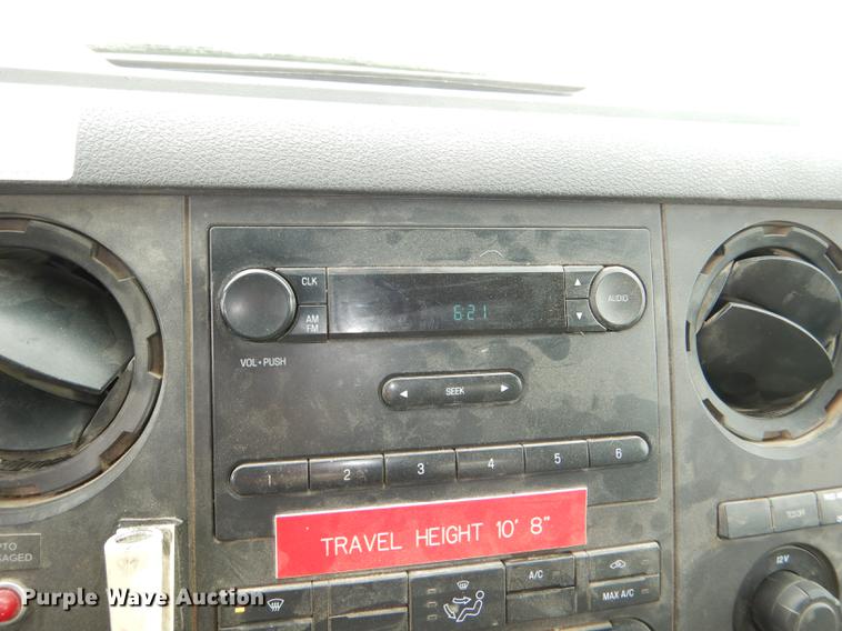 image for item DE0157 2012 Ford F550 Super Duty bucket truck