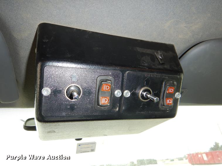 image for item DE0157 2012 Ford F550 Super Duty bucket truck