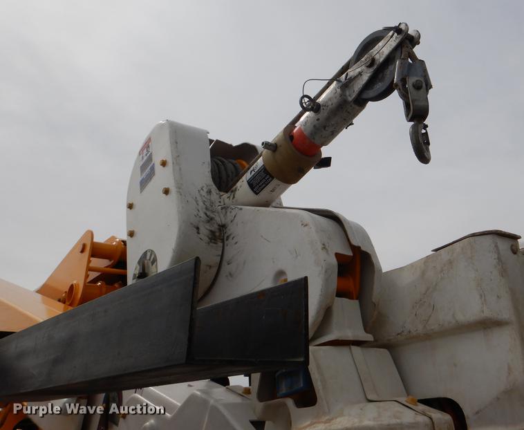 image for item DE0157 2012 Ford F550 Super Duty bucket truck