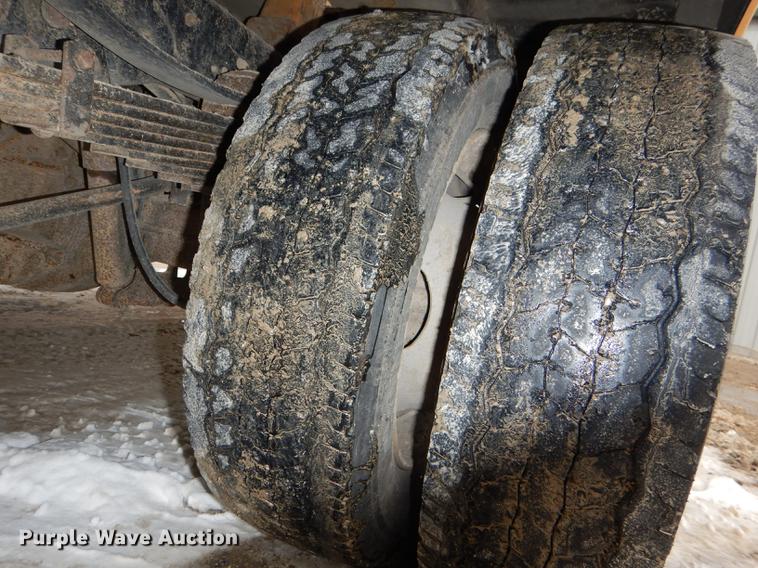 image for item DE0157 2012 Ford F550 Super Duty bucket truck