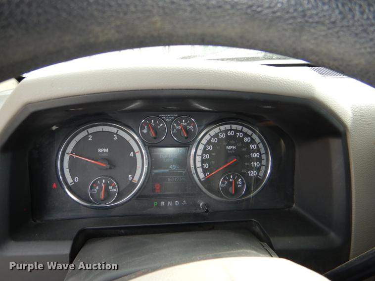 image for item DE0159 2012 Dodge Ram 5500 bucket truck