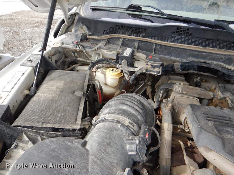 image for item DE0159 2012 Dodge Ram 5500 bucket truck