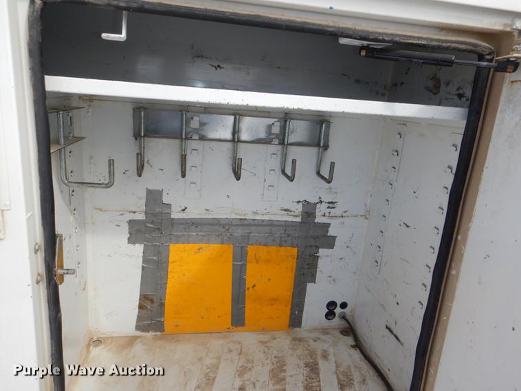 image for item DE0159 2012 Dodge Ram 5500 bucket truck