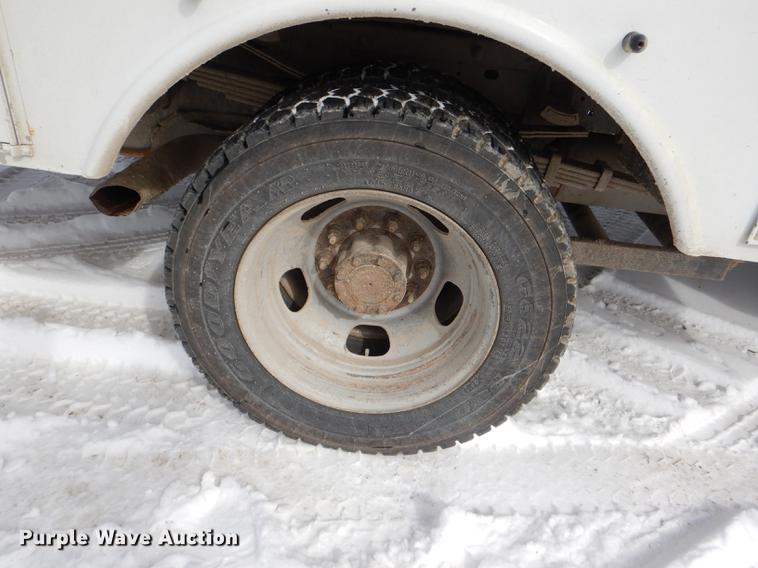 image for item DE0159 2012 Dodge Ram 5500 bucket truck