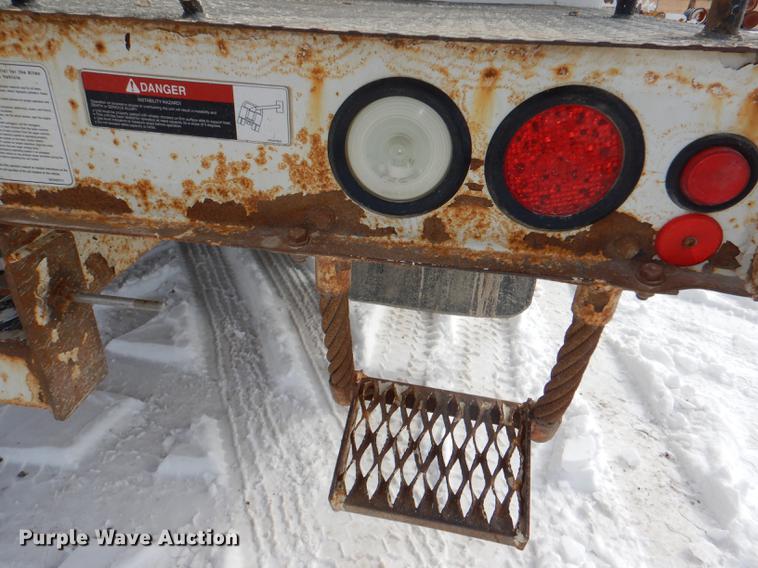 image for item DE0159 2012 Dodge Ram 5500 bucket truck