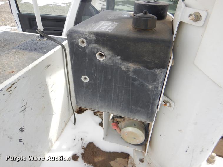 image for item DE0159 2012 Dodge Ram 5500 bucket truck