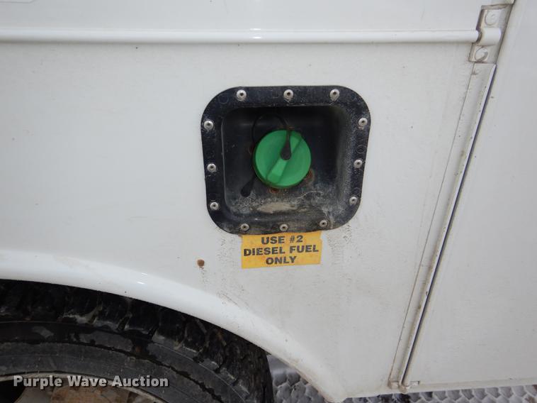 image for item DE0159 2012 Dodge Ram 5500 bucket truck