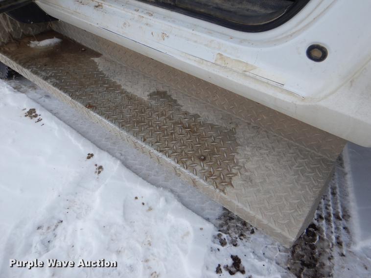 image for item DE0159 2012 Dodge Ram 5500 bucket truck