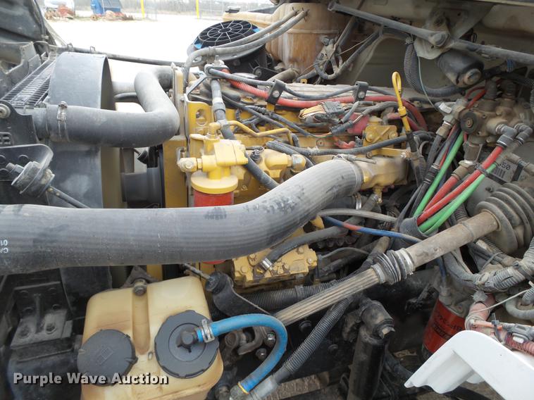 image for item DE1363 2004 Freightliner Business Class M2 bucket truck