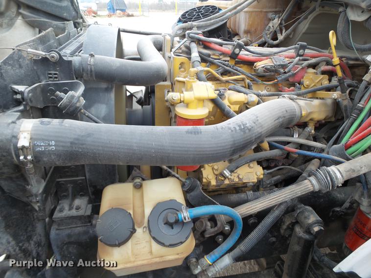 image for item DE1363 2004 Freightliner Business Class M2 bucket truck