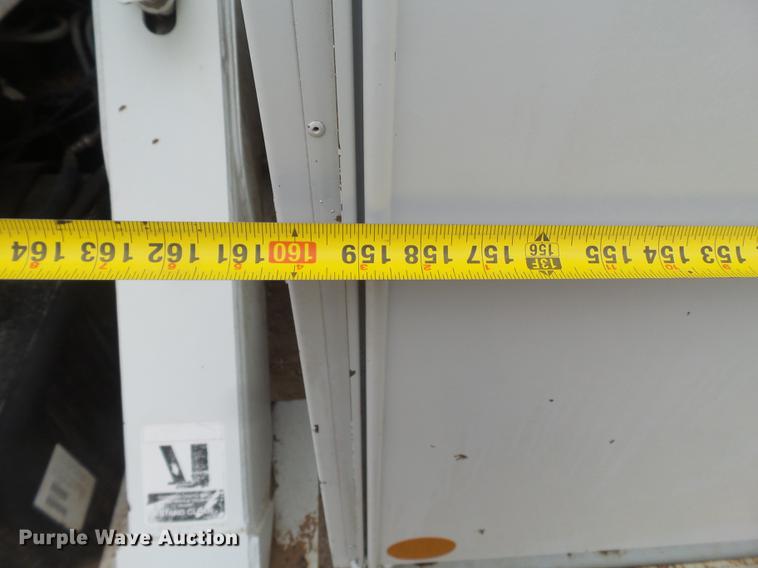 image for item DE1364 2005 Chevrolet C7500 bucket truck