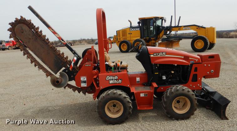 image for item DE3855 2014 Ditch Witch RT45 trencher