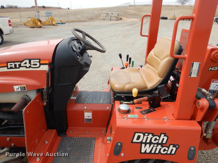 image for item DE3855 2014 Ditch Witch RT45 trencher