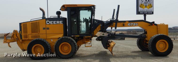 image for item DE3856 2013 John Deere 672G motor grader