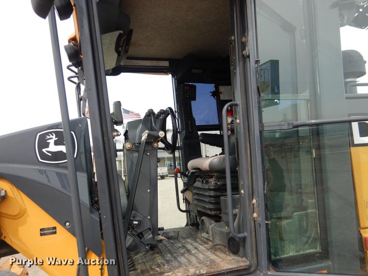 image for item DE3856 2013 John Deere 672G motor grader