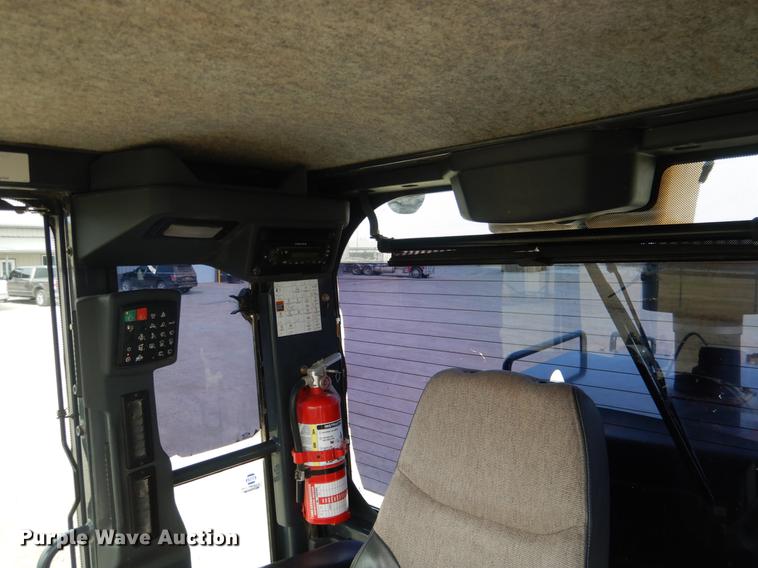 image for item DE3856 2013 John Deere 672G motor grader