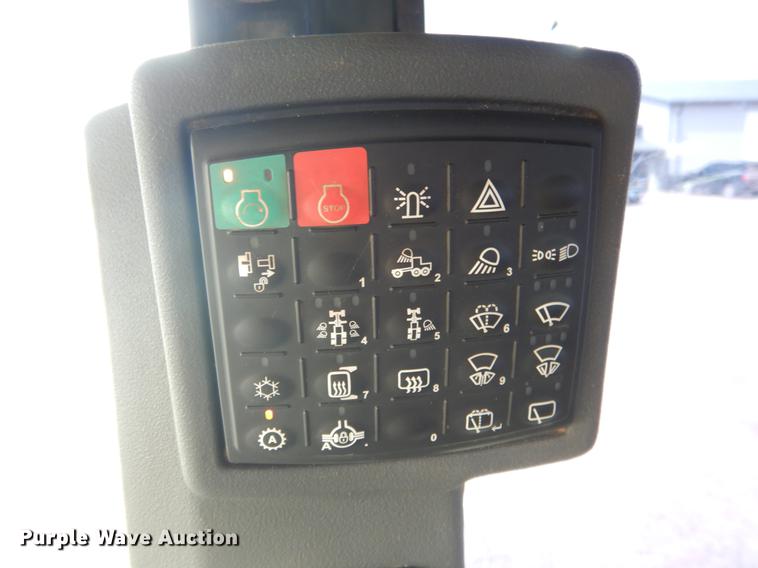 image for item DE3856 2013 John Deere 672G motor grader