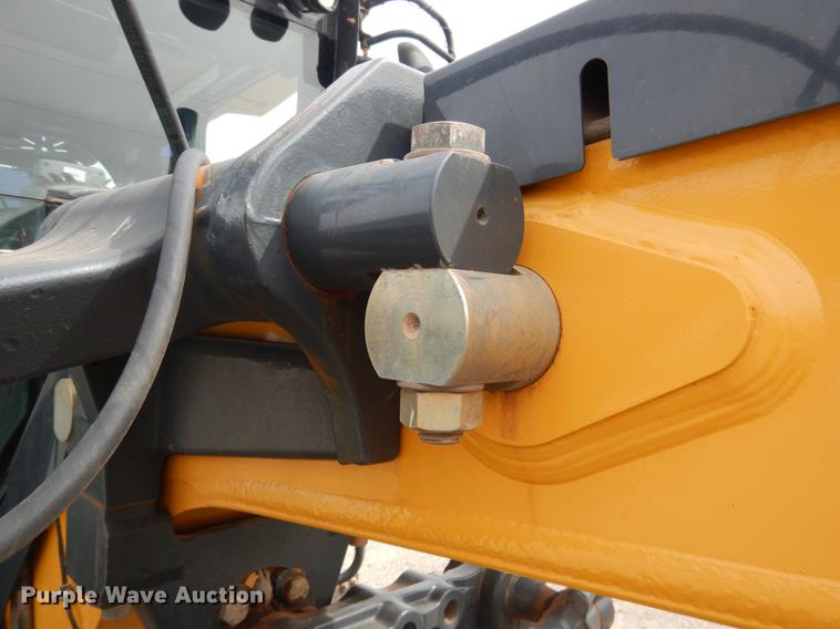 image for item DE3856 2013 John Deere 672G motor grader