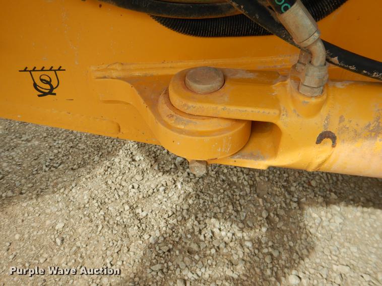 image for item DE3856 2013 John Deere 672G motor grader