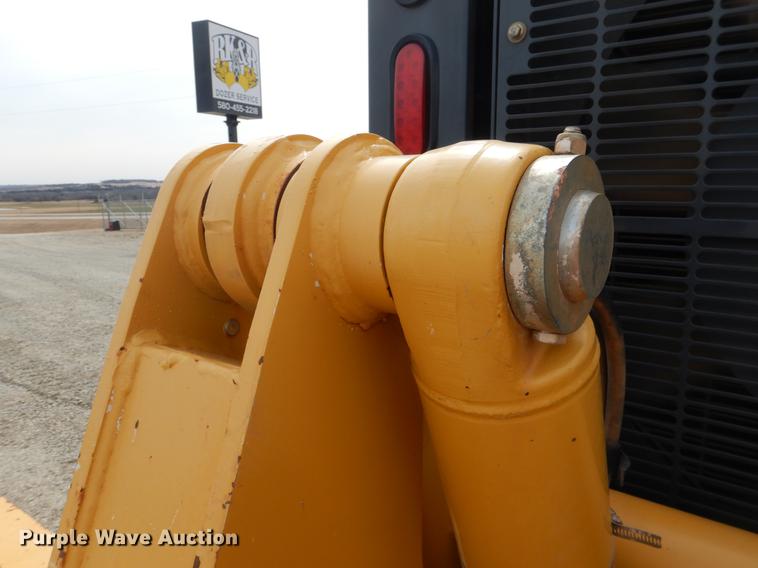 image for item DE3856 2013 John Deere 672G motor grader