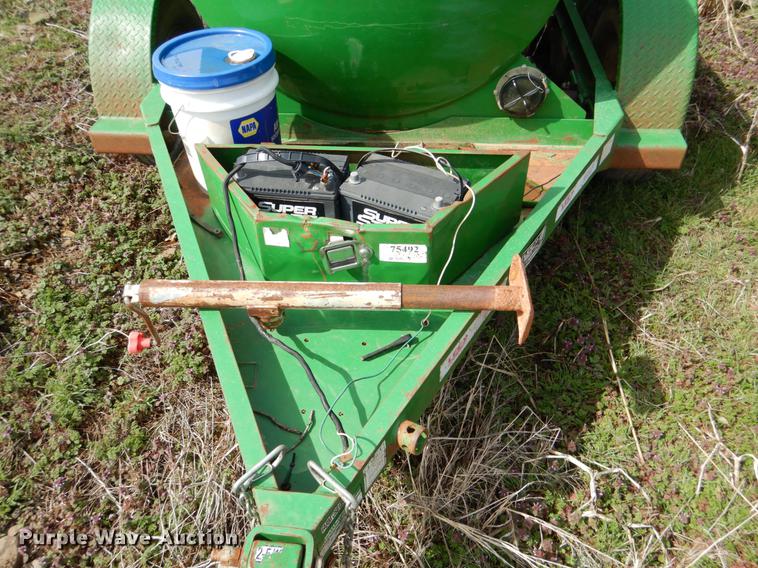 image for item DE3862 2012 LEE 500 gallon fuel trailer