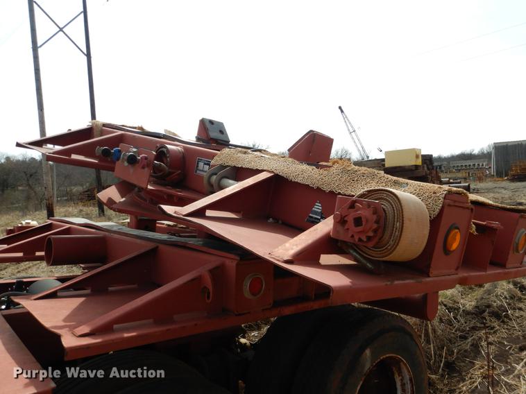 image for item DE3863 2013 Sunbelt pole trailer