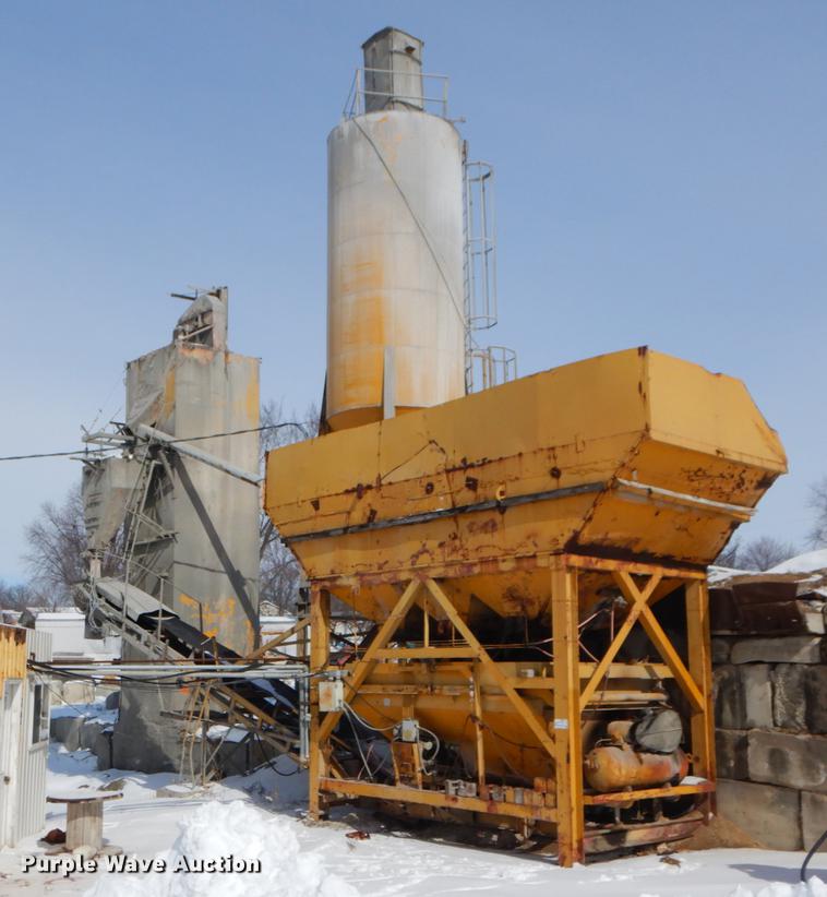 image for item DE6024 Ross 60-7 concrete plant