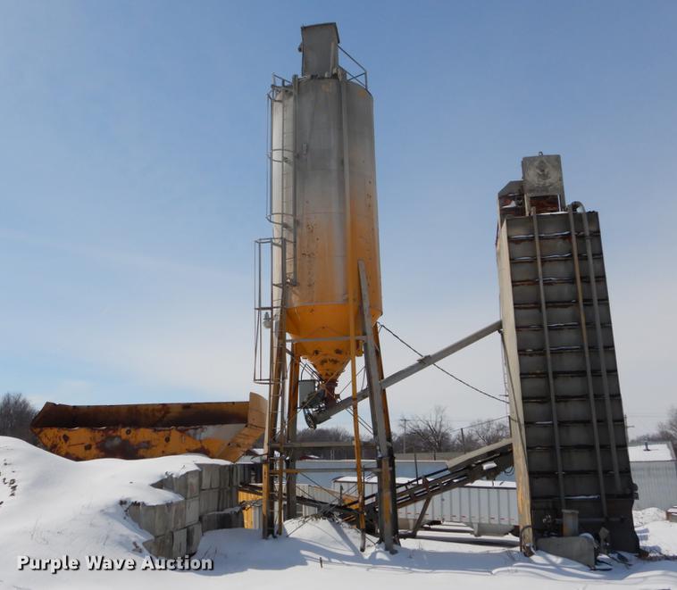 image for item DE6024 Ross 60-7 concrete plant