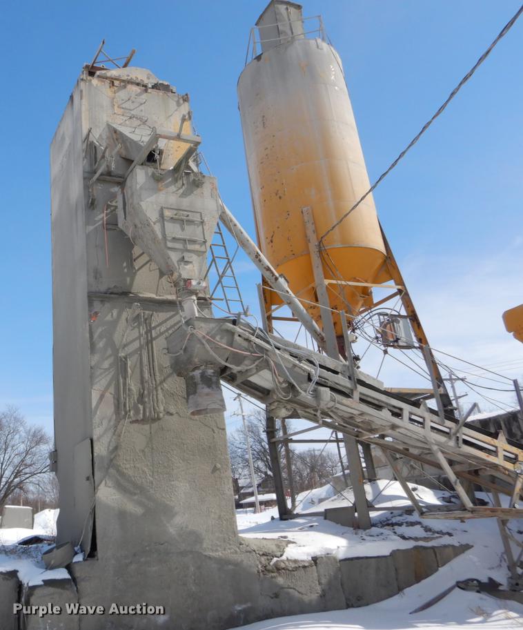 image for item DE6024 Ross 60-7 concrete plant