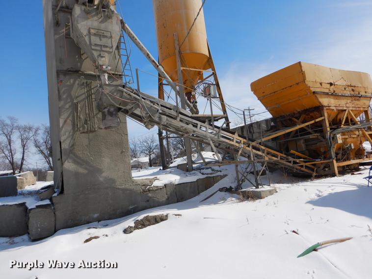 image for item DE6024 Ross 60-7 concrete plant