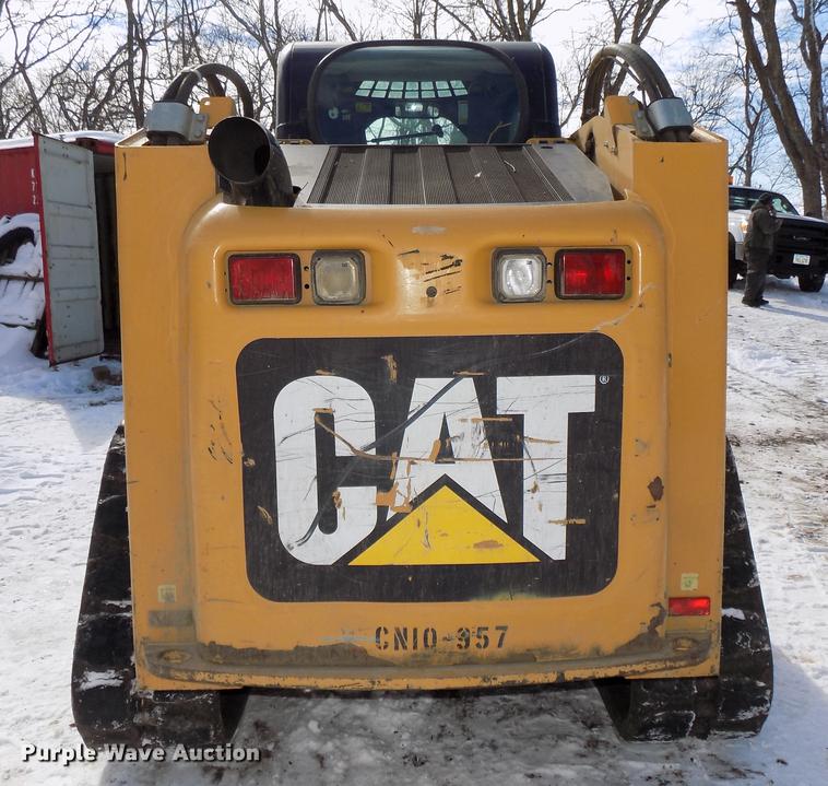 image for item DE7613 2010 Caterpillar 279C skid steer