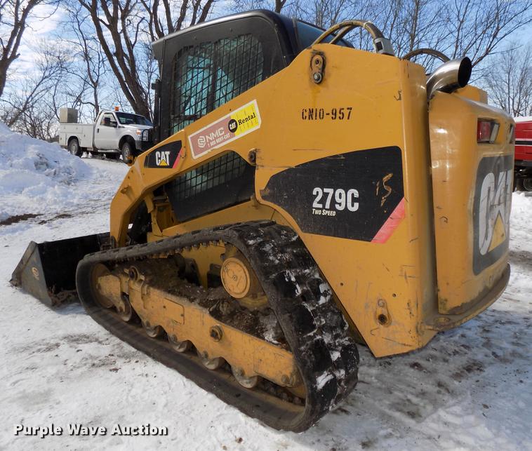 image for item DE7613 2010 Caterpillar 279C skid steer