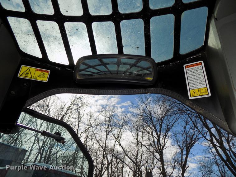 image for item DE7613 2010 Caterpillar 279C skid steer