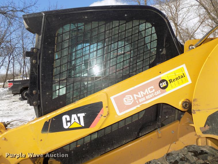 image for item DE7613 2010 Caterpillar 279C skid steer