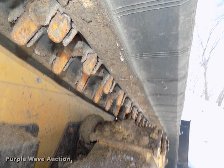 image for item DE7613 2010 Caterpillar 279C skid steer