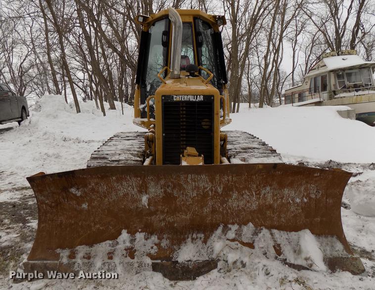 image for item DE7616 2002 Caterpillar D4G LGP dozer