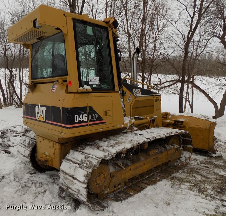 image for item DE7616 2002 Caterpillar D4G LGP dozer