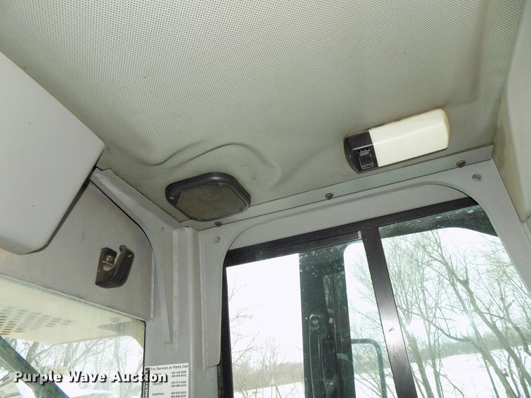 image for item DE7616 2002 Caterpillar D4G LGP dozer