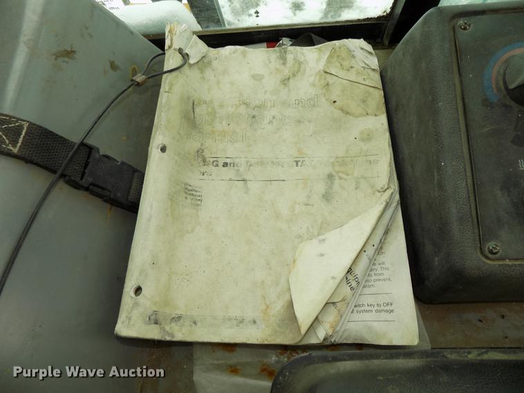 image for item DE7616 2002 Caterpillar D4G LGP dozer