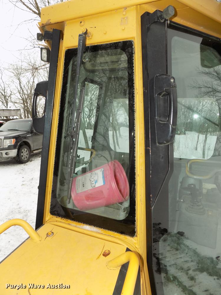 image for item DE7616 2002 Caterpillar D4G LGP dozer