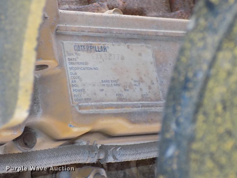 image for item DE7616 2002 Caterpillar D4G LGP dozer