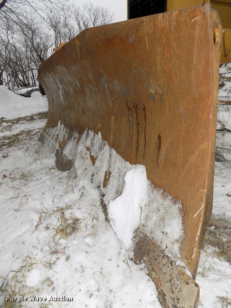 image for item DE7616 2002 Caterpillar D4G LGP dozer