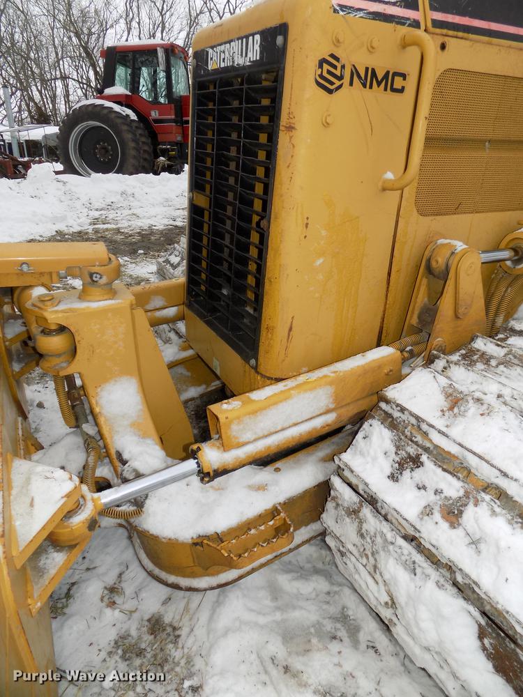 image for item DE7616 2002 Caterpillar D4G LGP dozer