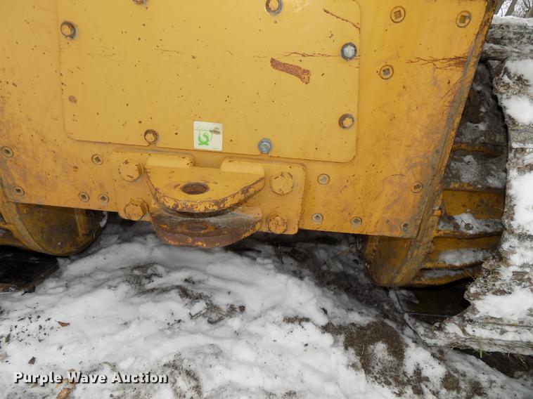 image for item DE7616 2002 Caterpillar D4G LGP dozer