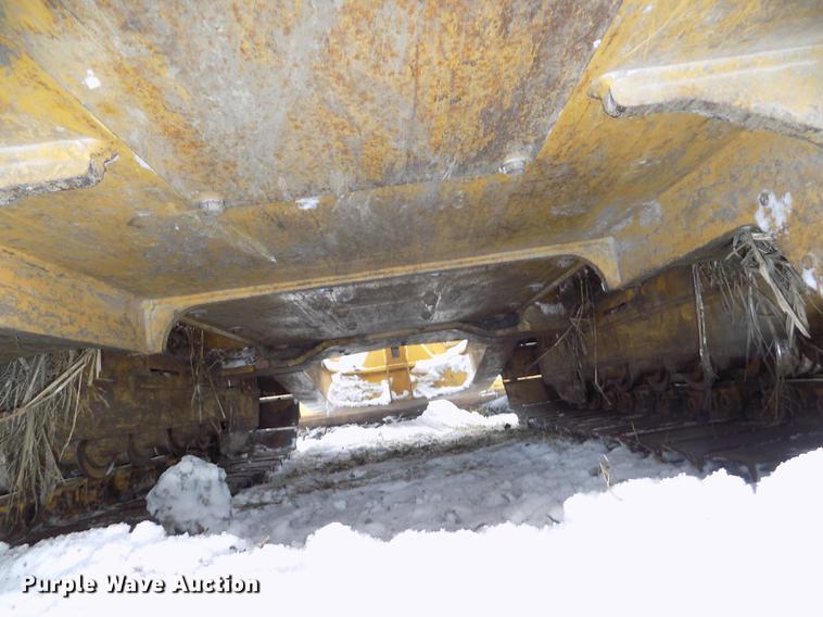 image for item DE7616 2002 Caterpillar D4G LGP dozer