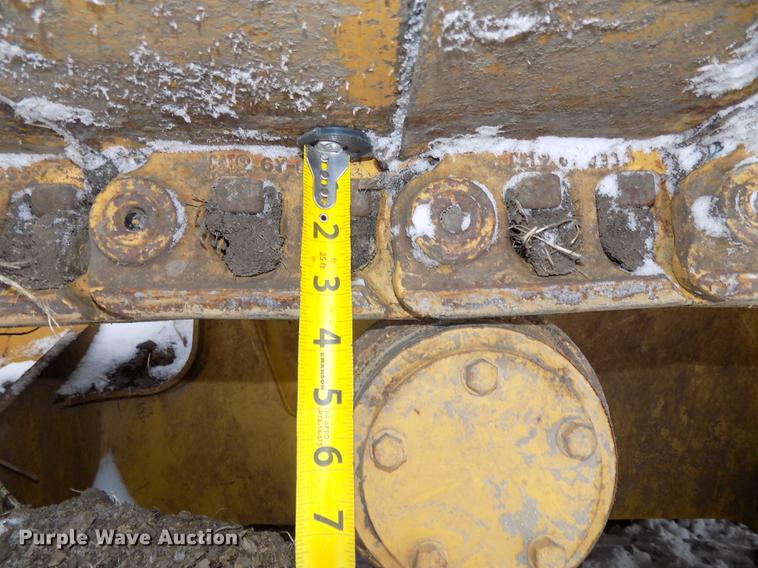 image for item DE7616 2002 Caterpillar D4G LGP dozer