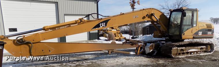 image for item DE7620 2001 Caterpillar 320C L long reach excavator