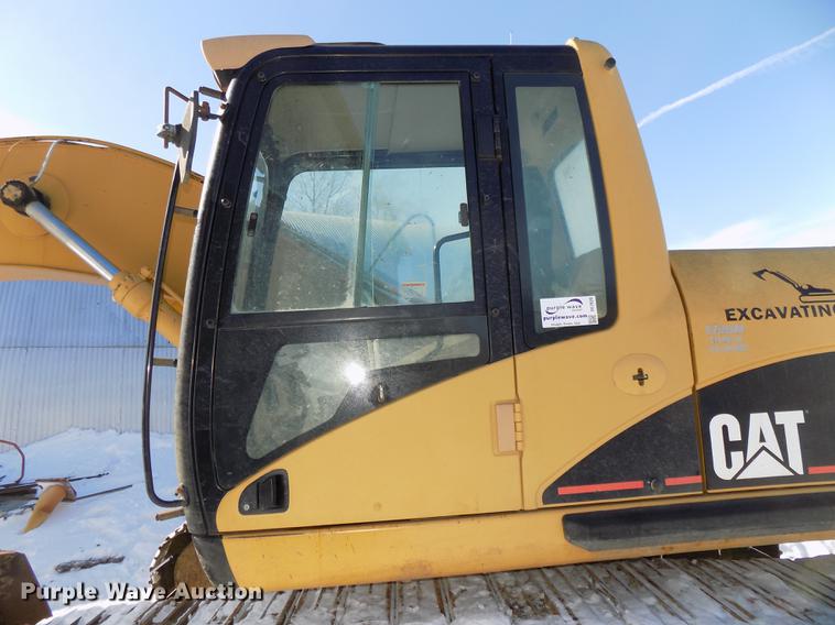image for item DE7620 2001 Caterpillar 320C L long reach excavator