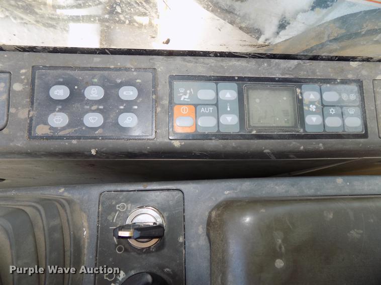 image for item DE7620 2001 Caterpillar 320C L long reach excavator